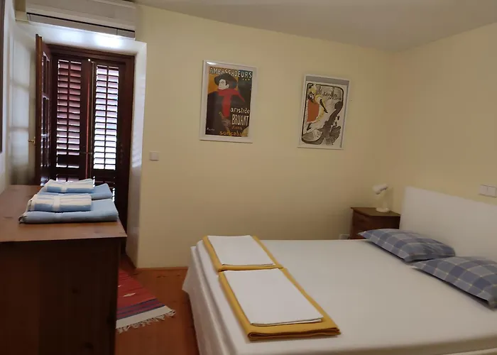 Rustika Villa *