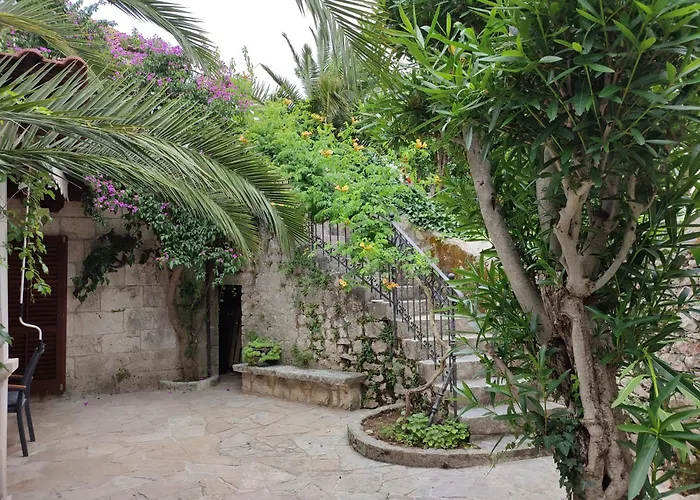 Rustika Villa