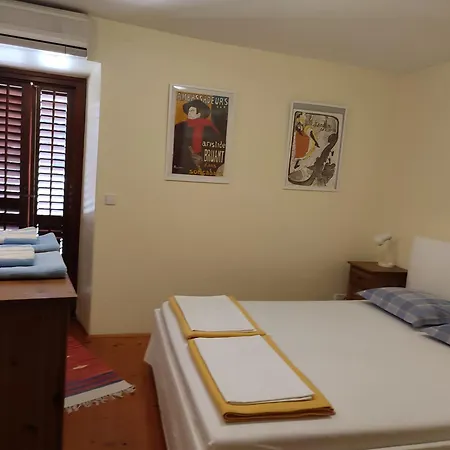 Rustika Villa *