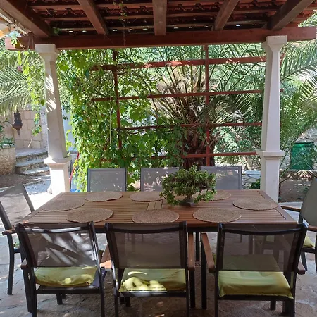 Rustika * סוטיבאן